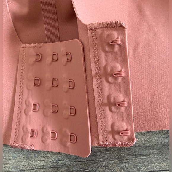 Evelyn Bobbie Size 2X The Beyond Bra Dusty Rose Mauve Pink Wireless Comfort - Picture 9 of 12